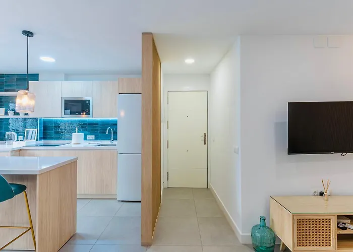 La Luna De Villaceballos Con Parking Gratuito דירה